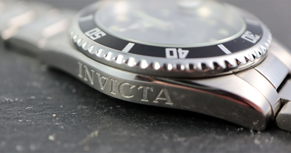 Invicta Logo Engraving on side of Pro Diver watch