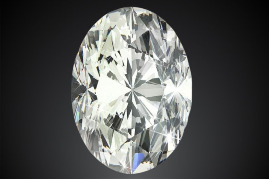 Oval Cut Diamond on a Dark Background